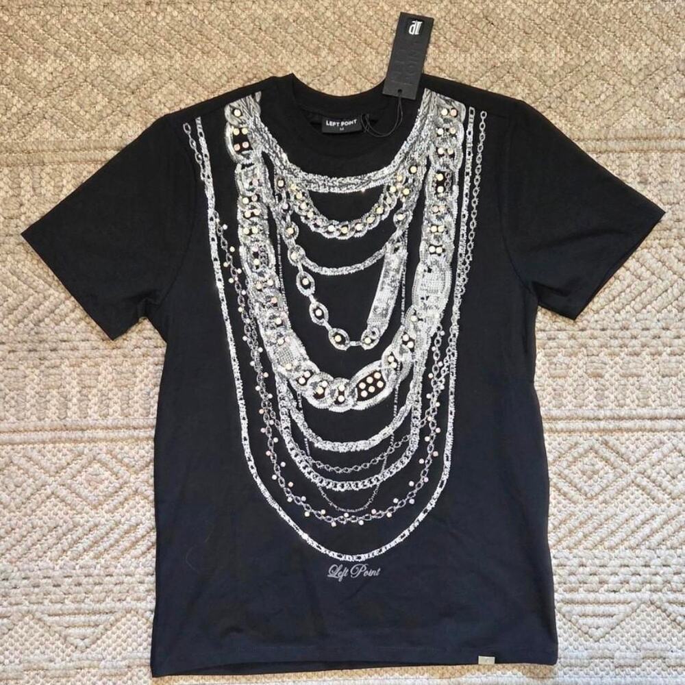 Left Point Chain Graphic Tee Size Medium NWT